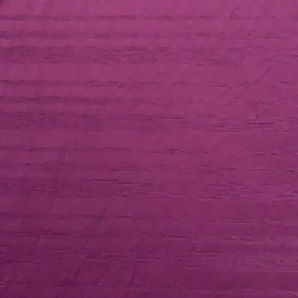 Brand new, tags on, awesome Nike workout top! - Picture 5 of 8